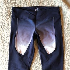 Splits59 (size M) navy blue crops